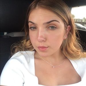 Meet your Posher, Mackenzie